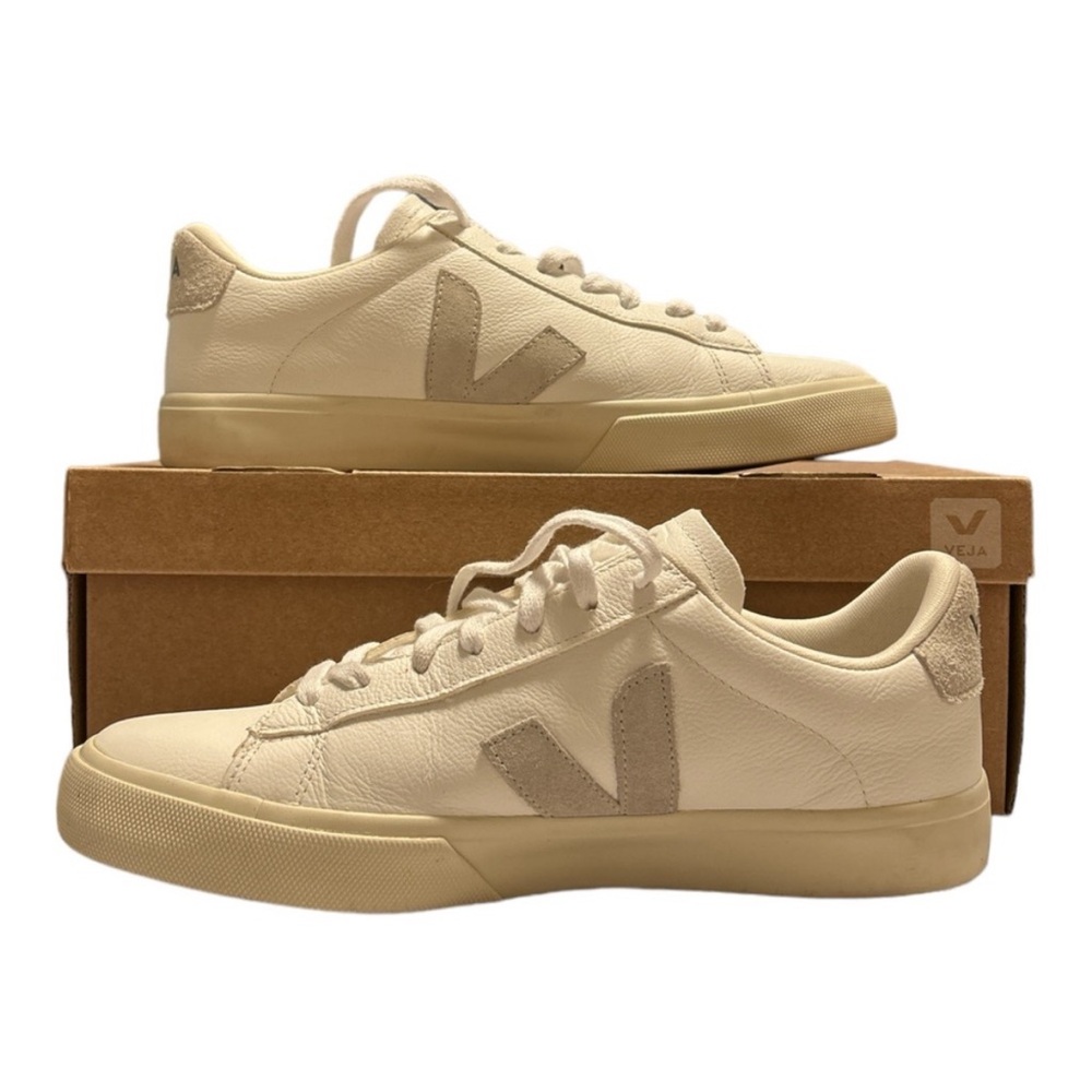 Veja Campo Size 42 Leather Extra White Neutral Suede EUC with box